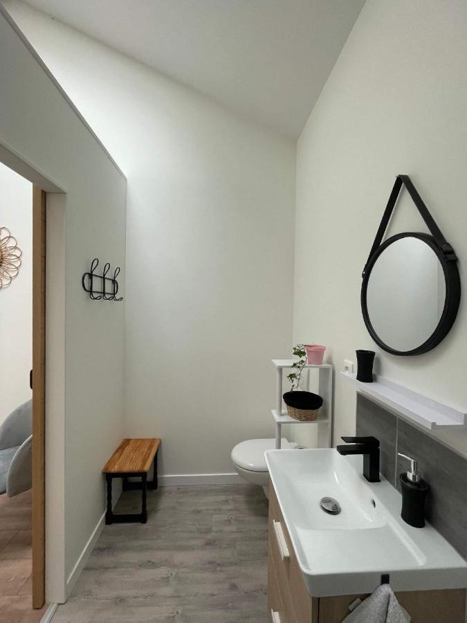 Les Iris - Chambre Erable Avanton Bagian luar foto